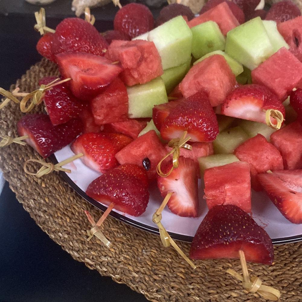Brochetas de fruta